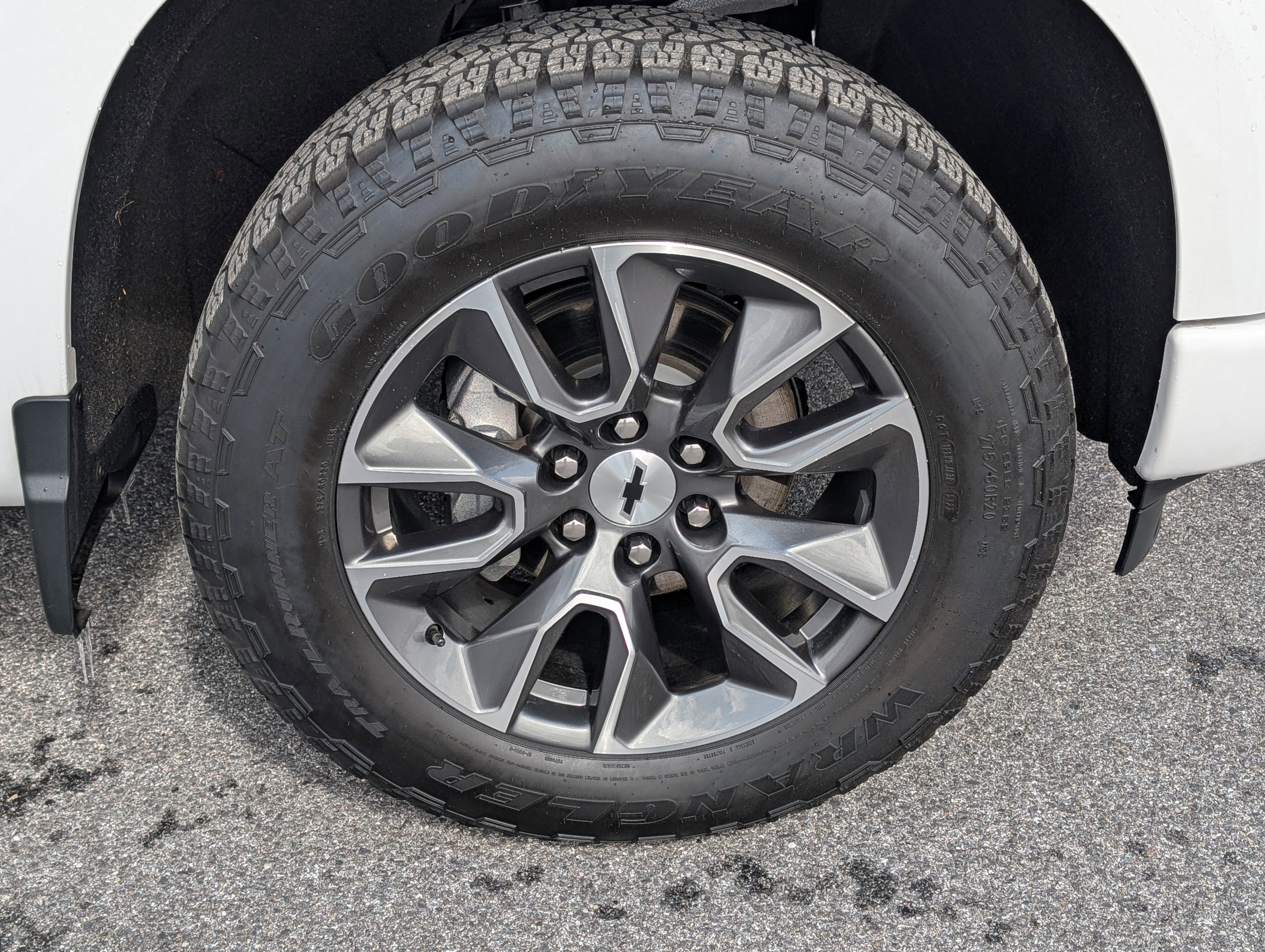 Used 2024 Chevrolet Silverado 1500 RST image 9