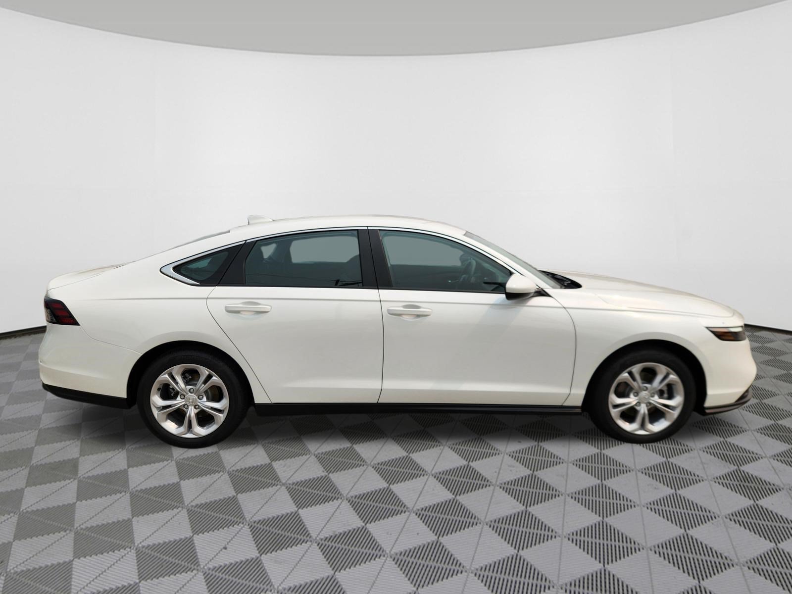 New 2026 Honda Accord LX image 6