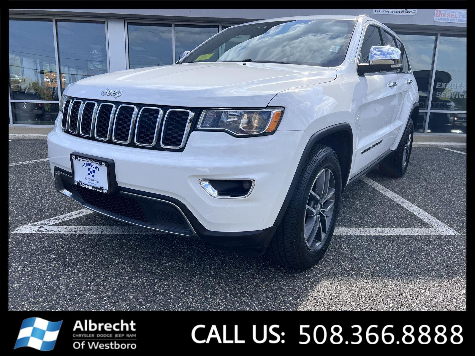Used 2018 Jeep Grand Cherokee Limited AWD/4WD image 1