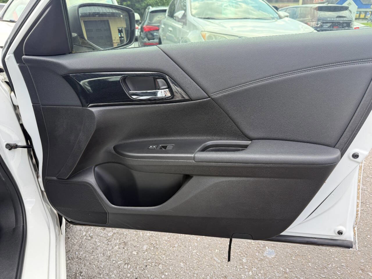 Used 2013 Honda Accord Sport image 29