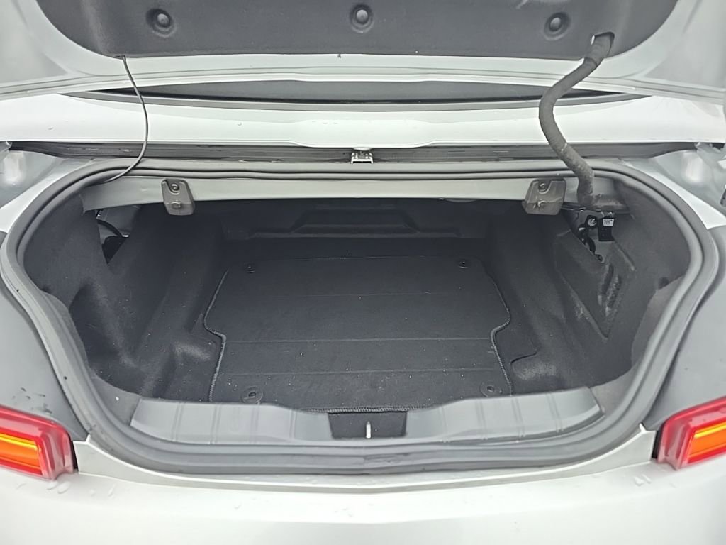 Used 2017 Chevrolet Camaro SS image 32