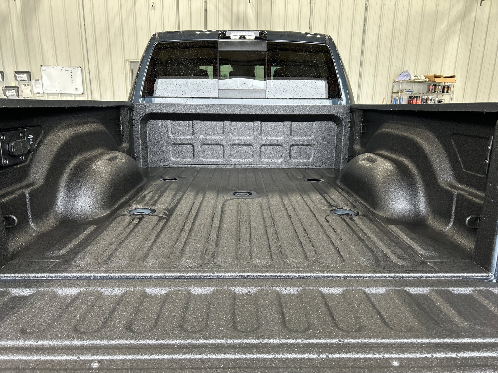New 2027 RAM 2500 Laramie w/ Night Edition AWD/4WD image 21
