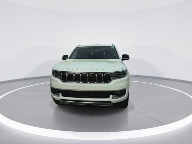 Used 2024 Jeep Wagoneer Series II image 3