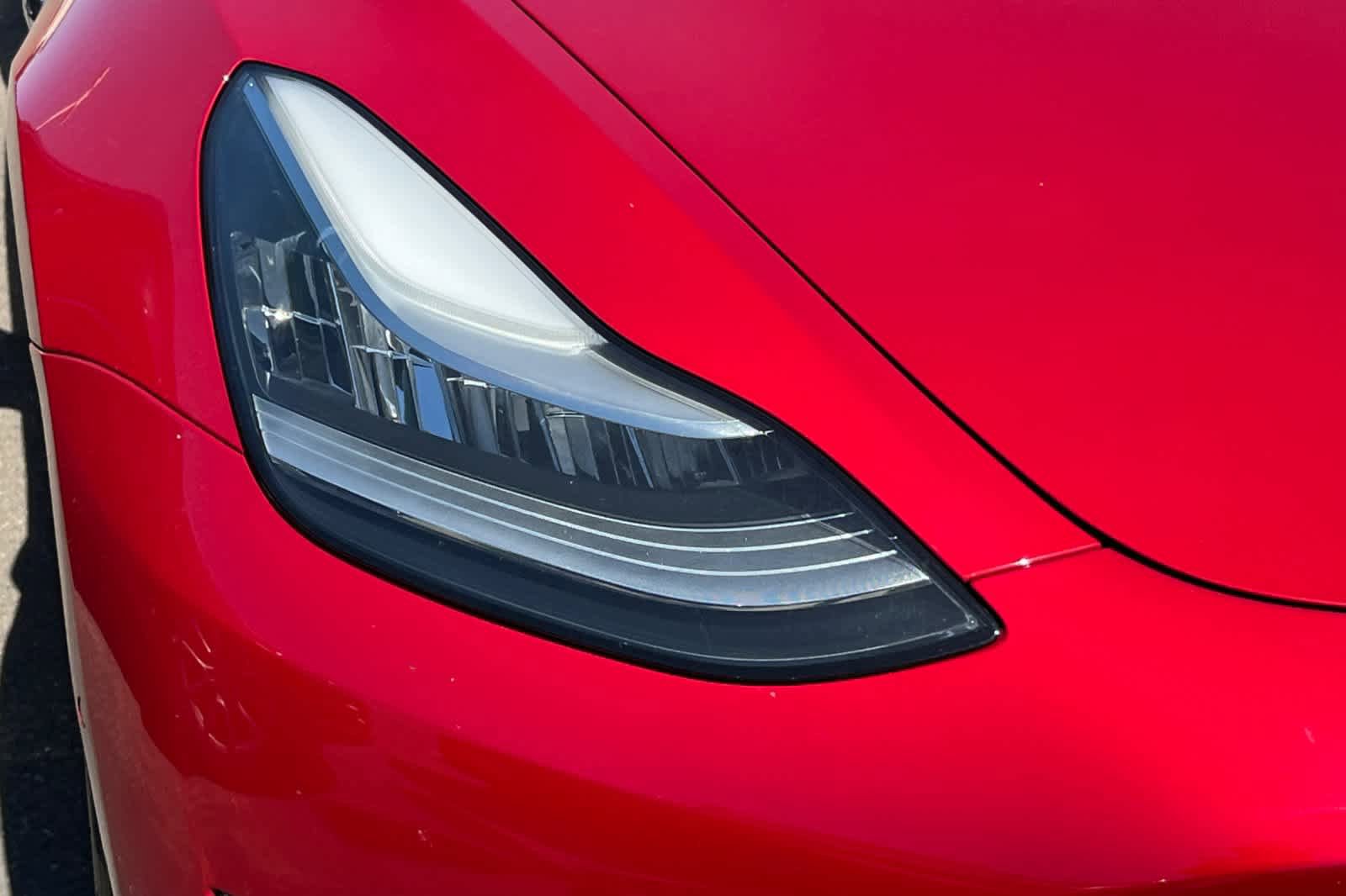 Used 2018 Tesla Model 3 Long Range RWD image 14