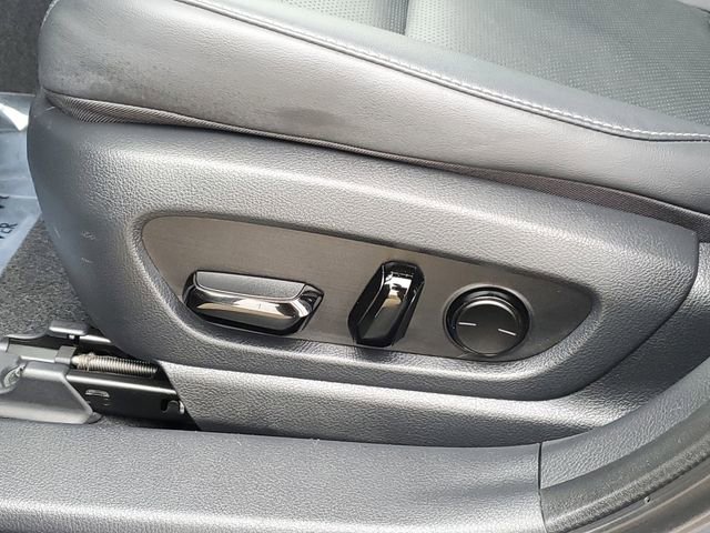 Used 2023 Lexus UX 250h AWD w/ Accessory Package (Z1) image 7