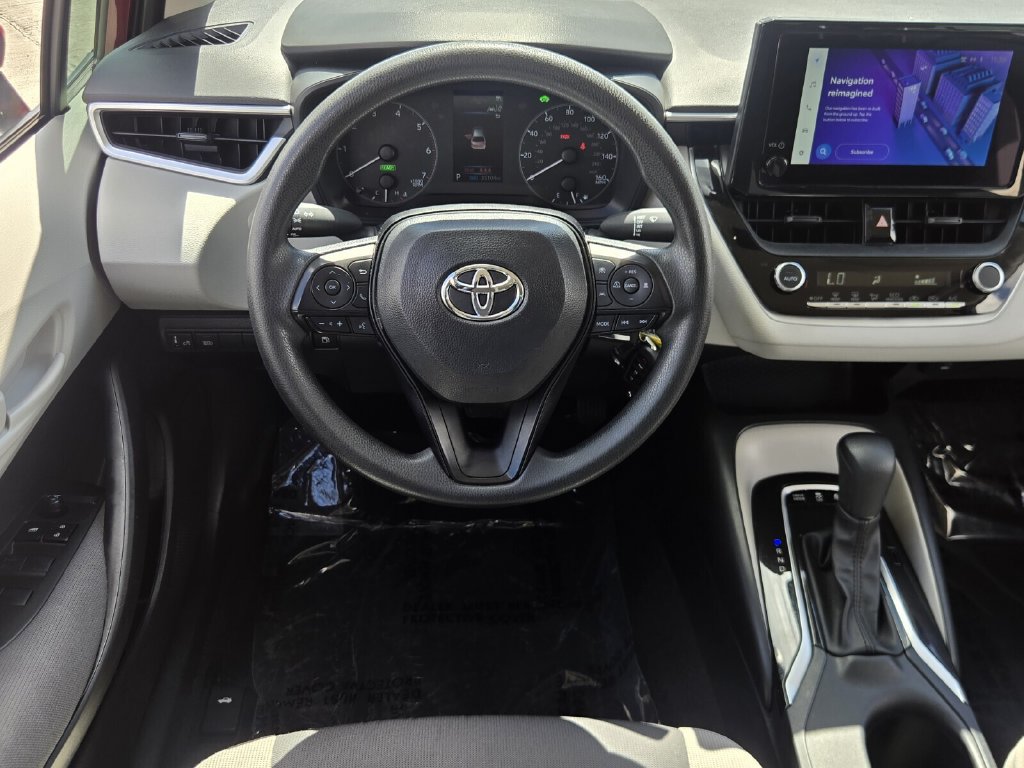Used 2024 Toyota Corolla LE FWD image 13