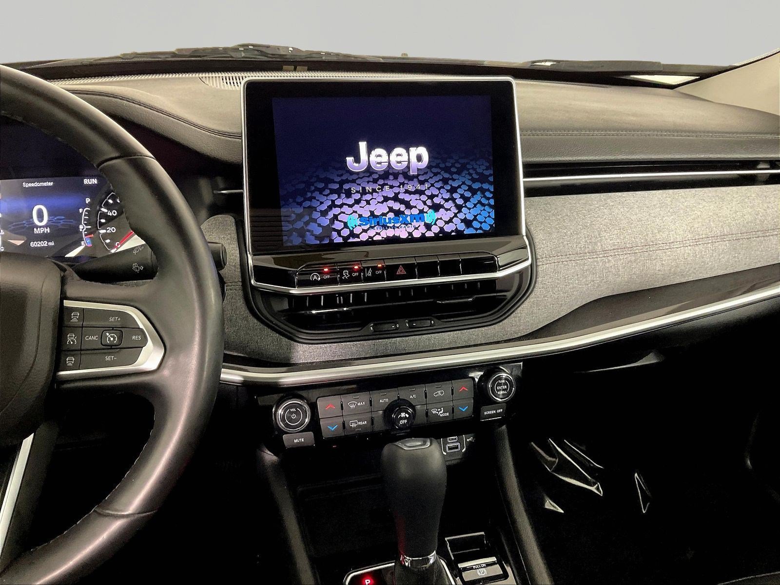 Used 2022 Jeep Compass Latitude AWD/4WD image 9