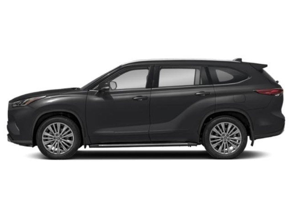 New 2026 Toyota Highlander Platinum image 3