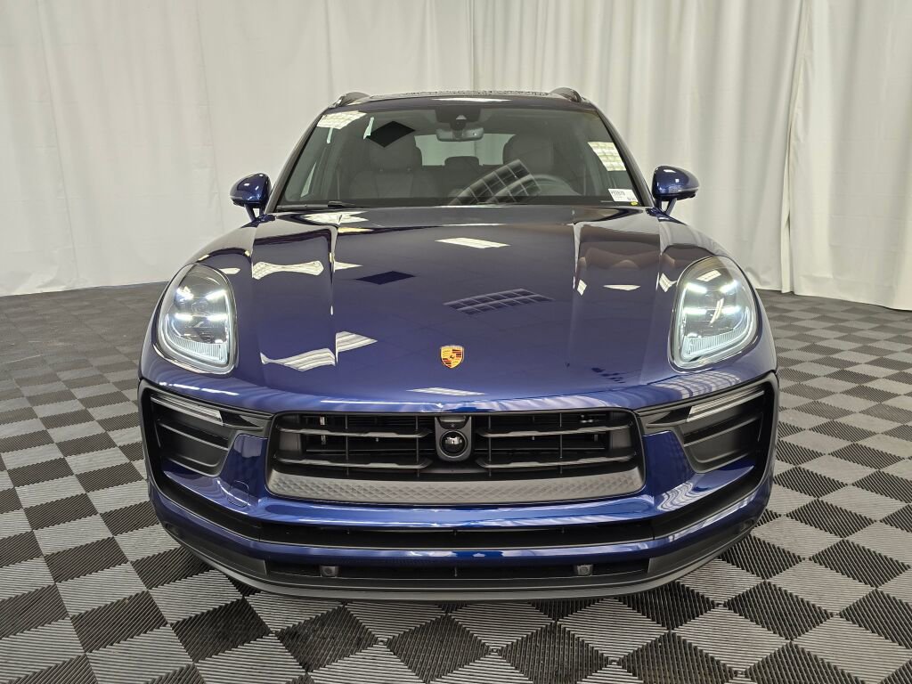 New 2026 Porsche Macan image 10