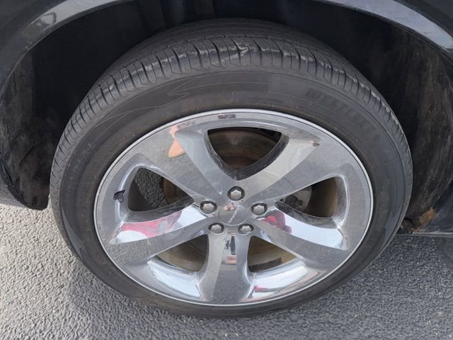 Used 2014 Dodge Challenger SXT w/ Super Sport Group (SS/T) image 24