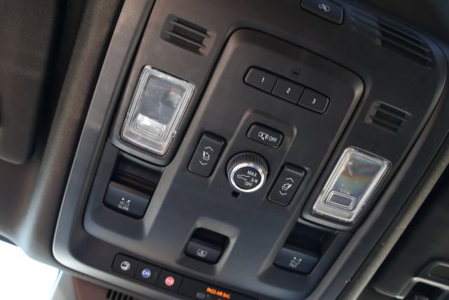 Used 2024 Cadillac Escalade ESV Sport RWD image 23