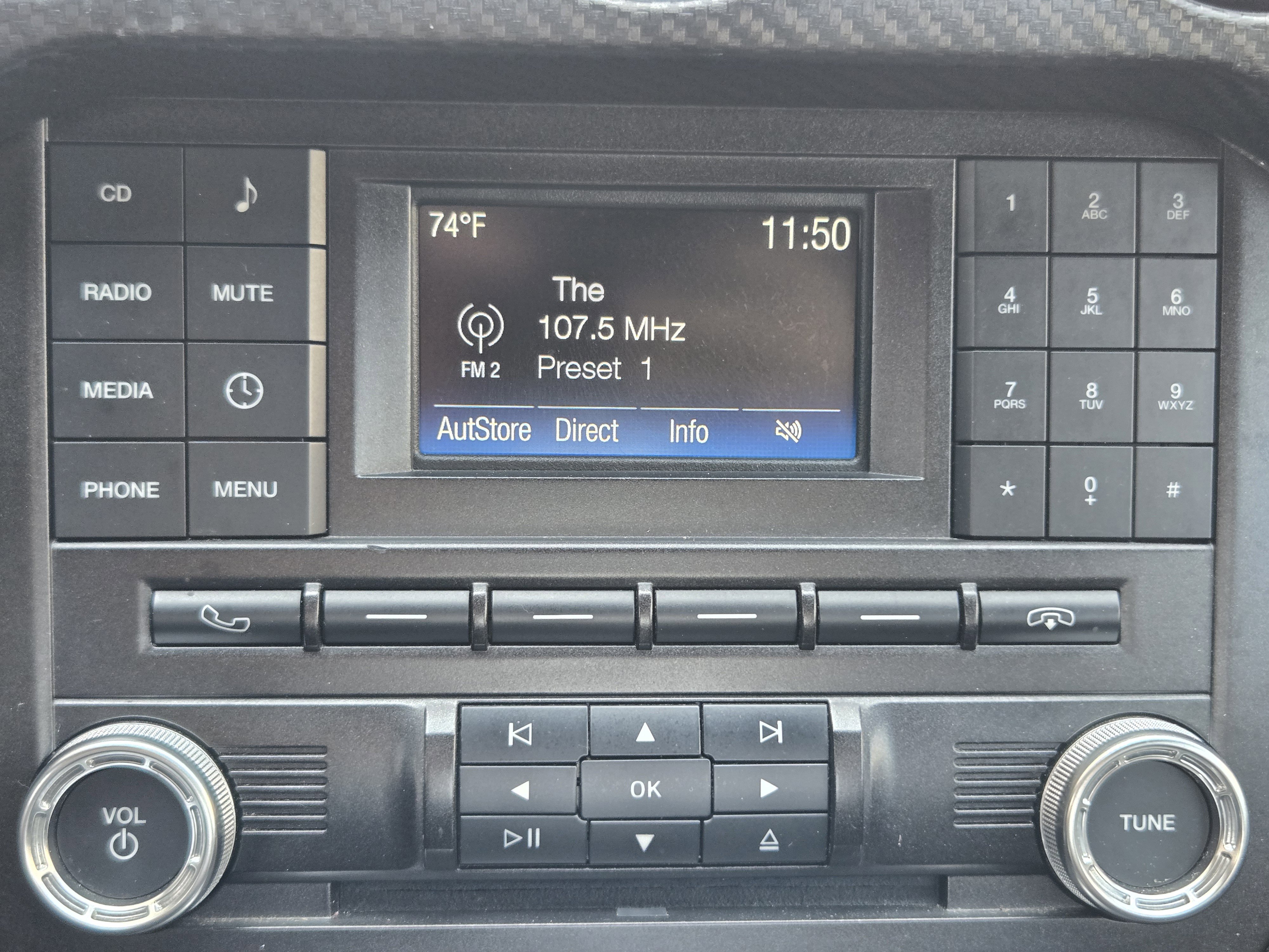 Used 2017 Ford Mustang Coupe RWD image 12