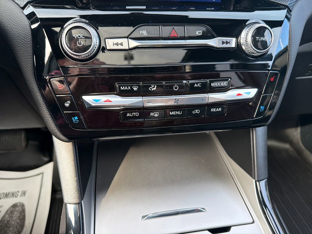 Used 2022 Ford Explorer ST w/ Equipment Group 401A image 17