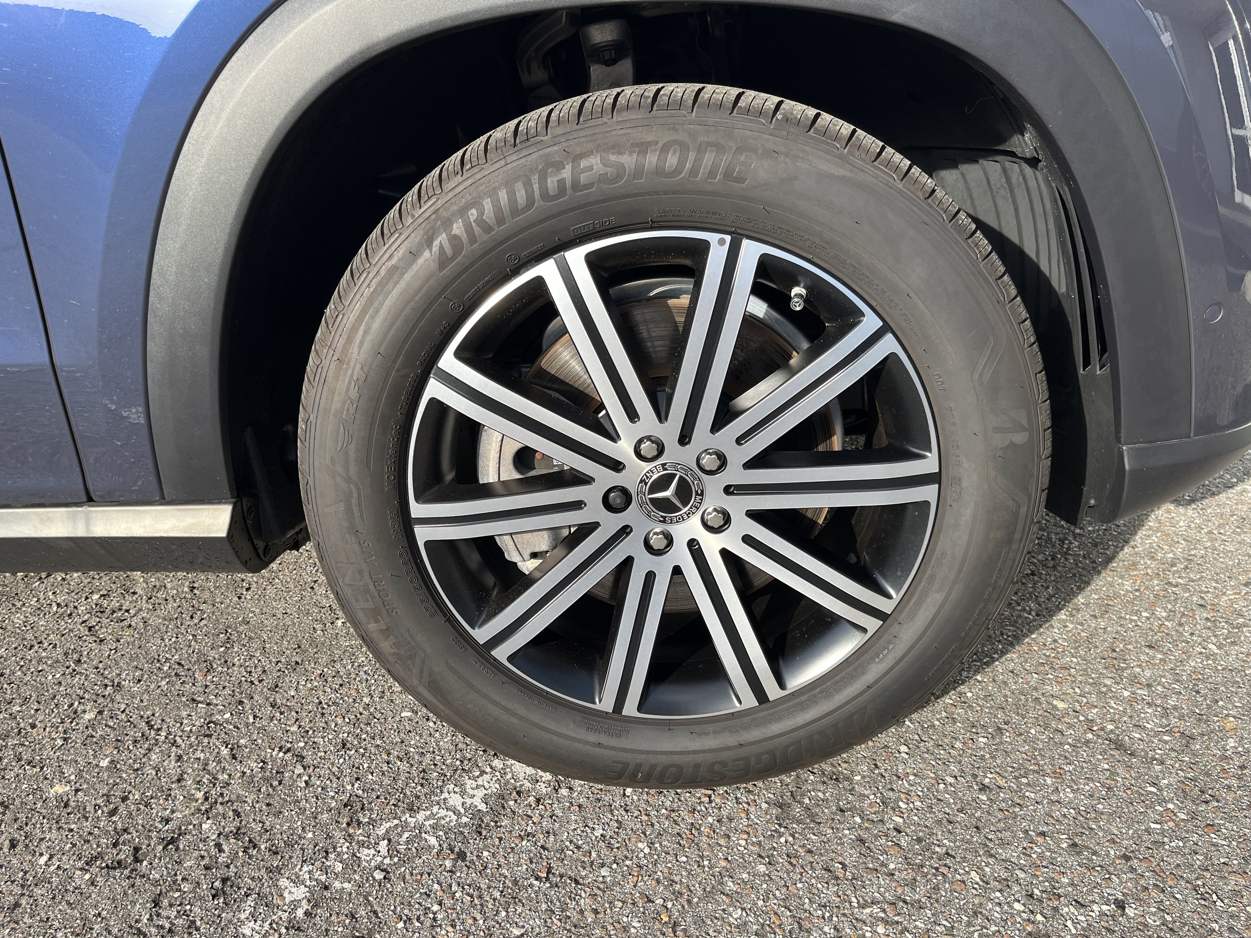 New 2026 Mercedes-Benz GLE 450e 4MATIC image 11