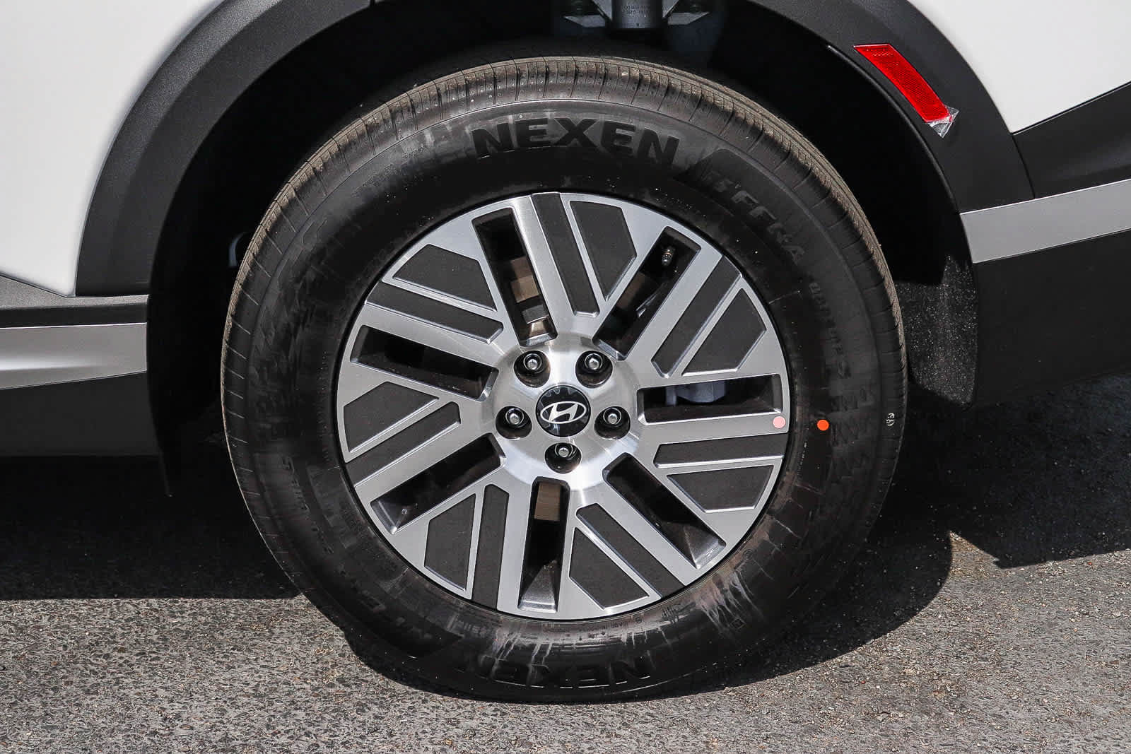 New 2026 Hyundai Palisade SEL Premium FWD image 13