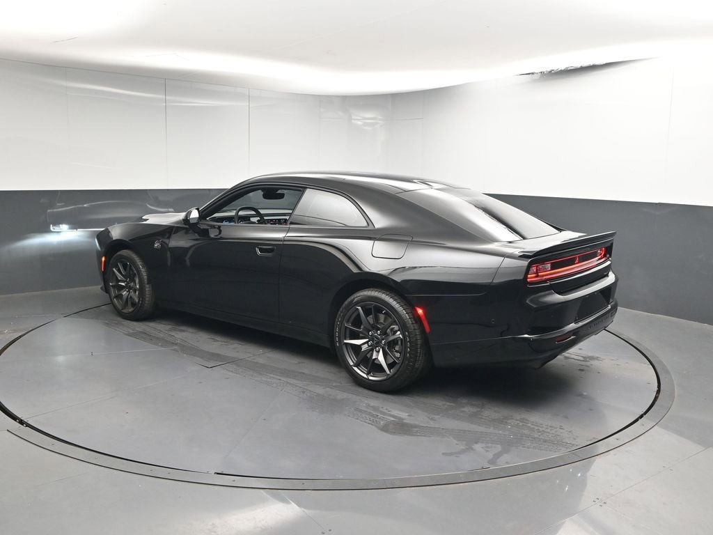 Used 2026 Dodge Charger Scat Pack AWD/4WD image 3