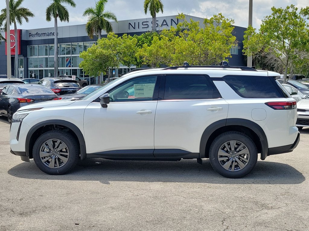New 2026 Nissan Pathfinder SV FWD image 9