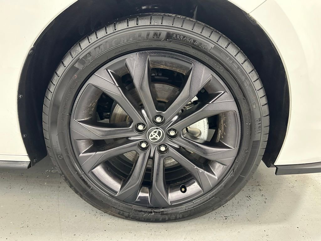 Used 2025 Toyota Sienna XSE image 67