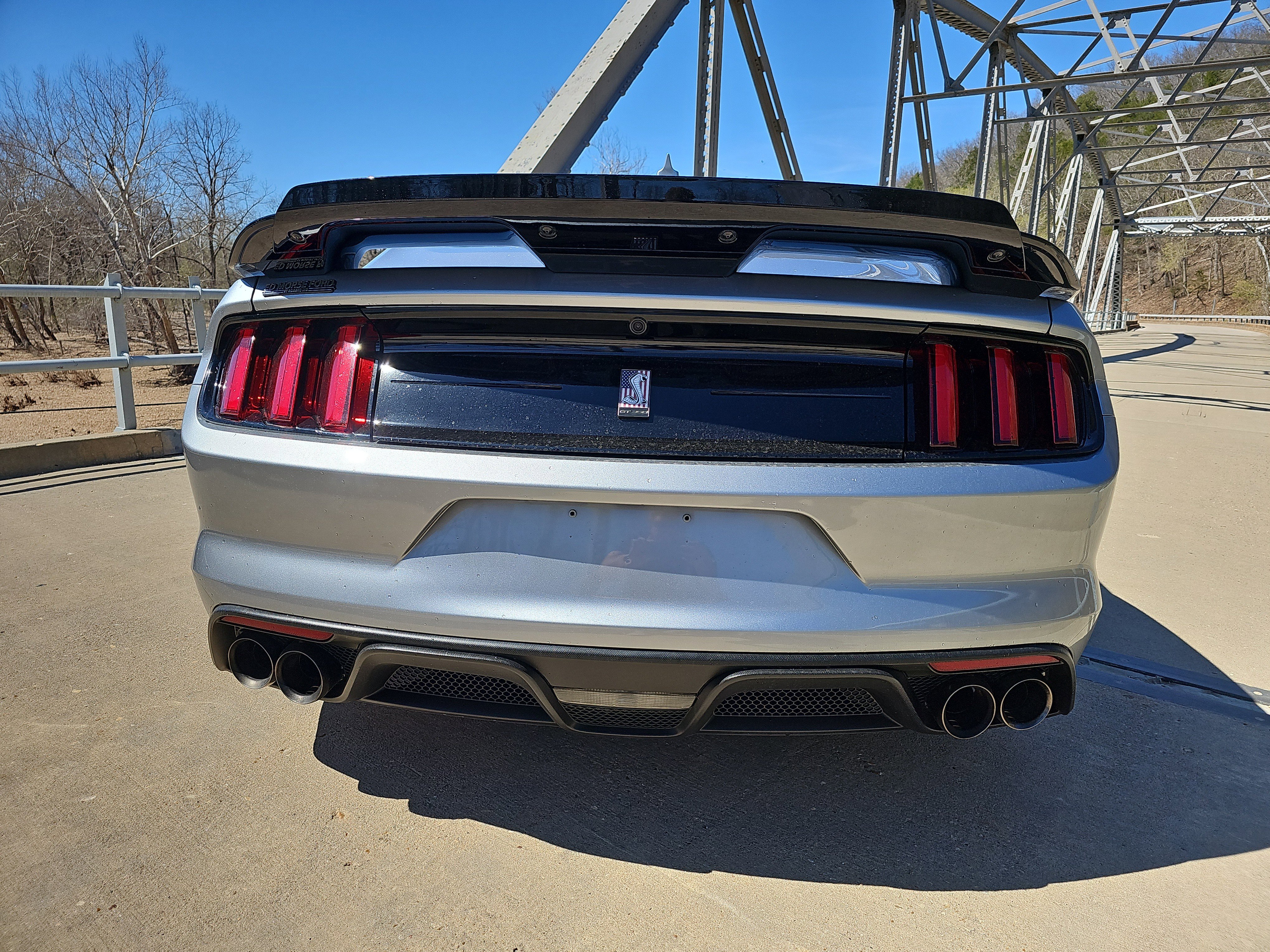Used 2020 Ford Mustang Shelby GT350 w/ Technology Package image 4