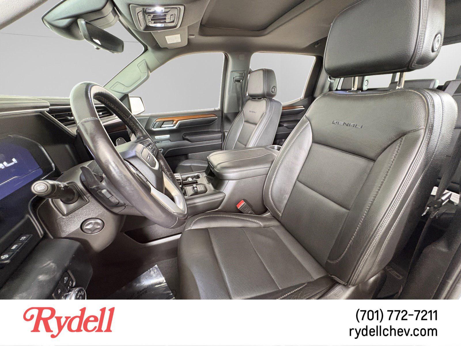 Used 2023 GMC Sierra 1500 Denali w/ Technology Package image 10