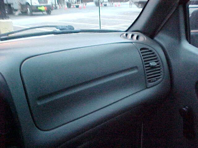 Used 2010 Ford Ranger XL image 12