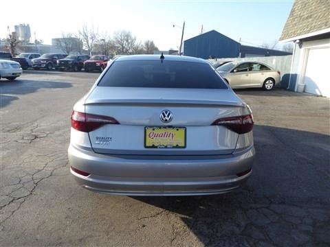 Used 2021 Volkswagen Jetta S w/ Driver Assistance Package image 7