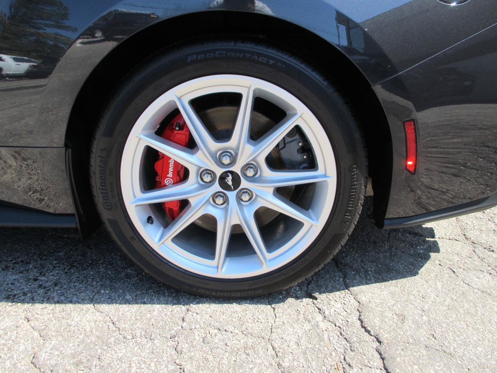 Used 2024 Ford Mustang GT Premium RWD image 28
