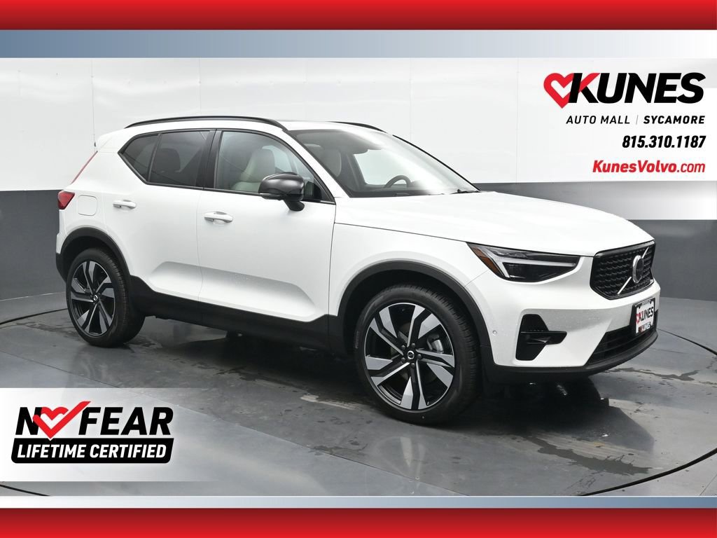 New 2026 Volvo XC40 B5 Ultra w/ Climate Package AWD/4WD image 1