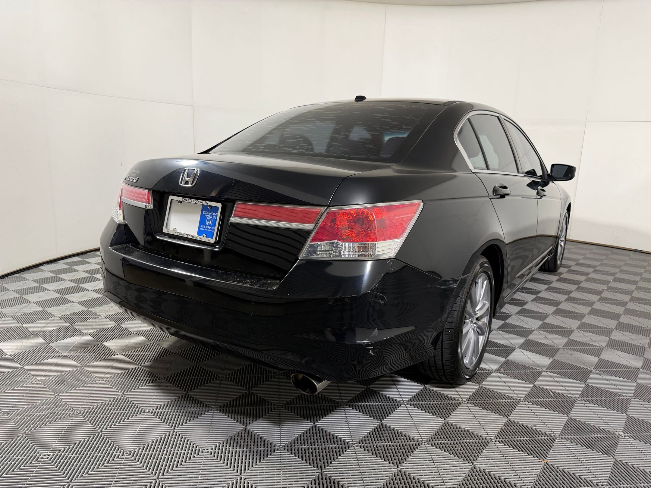 Used 2011 Honda Accord EX-L image 19