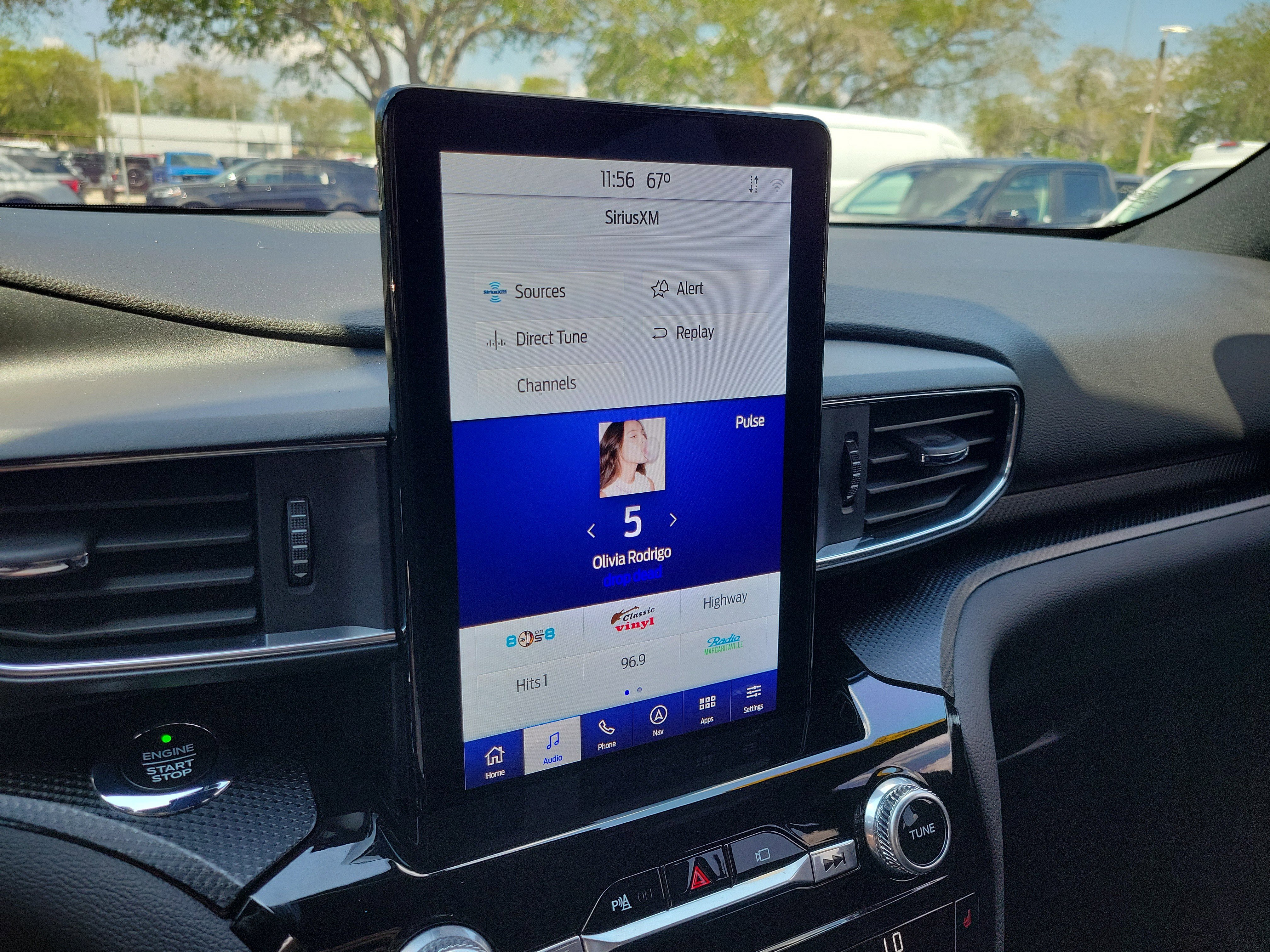 Used 2021 Ford Explorer ST w/ Equipment Group 401A AWD/4WD image 30