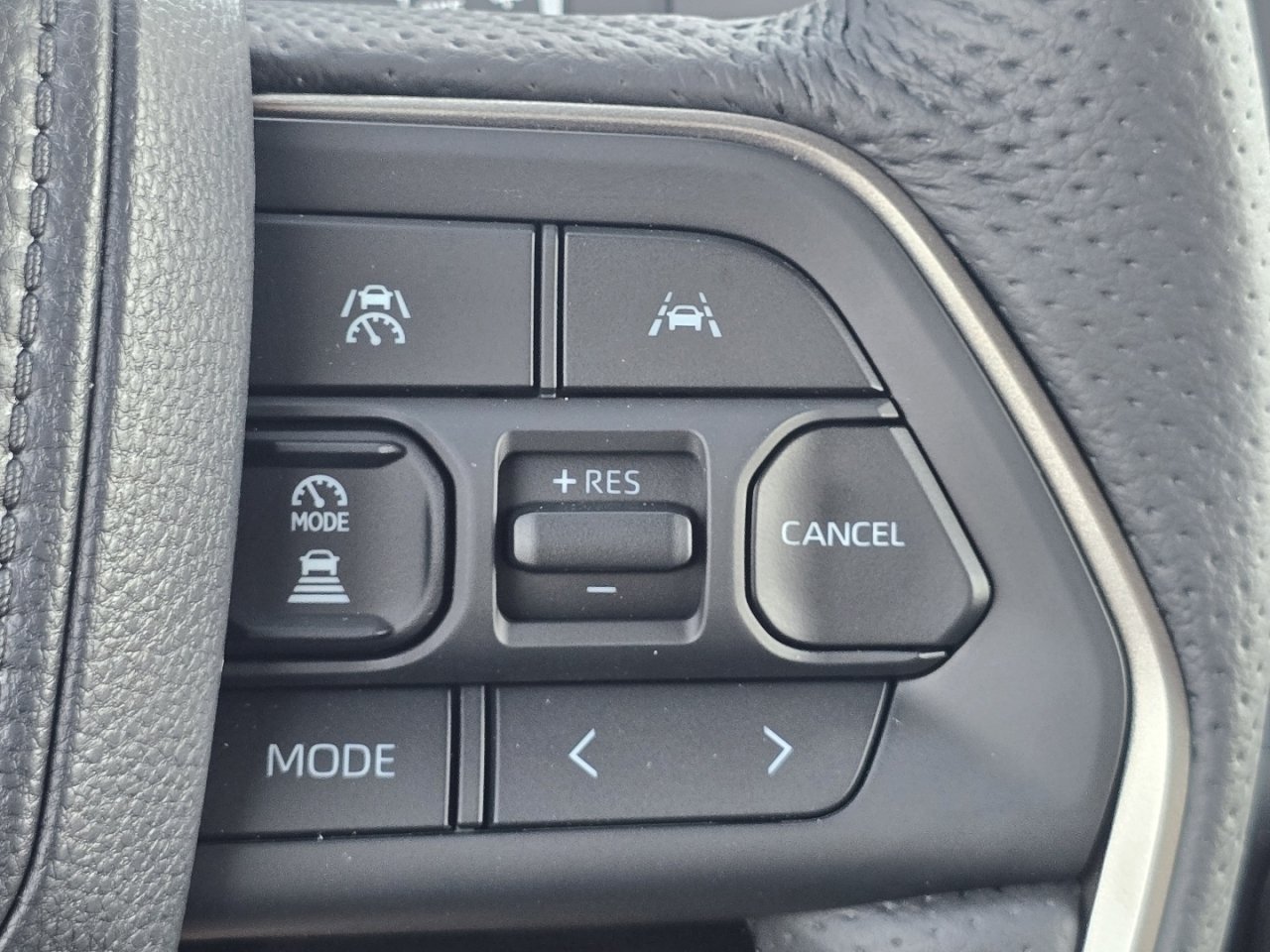 New 2026 Toyota Tacoma TRD Off-Road AWD/4WD image 32