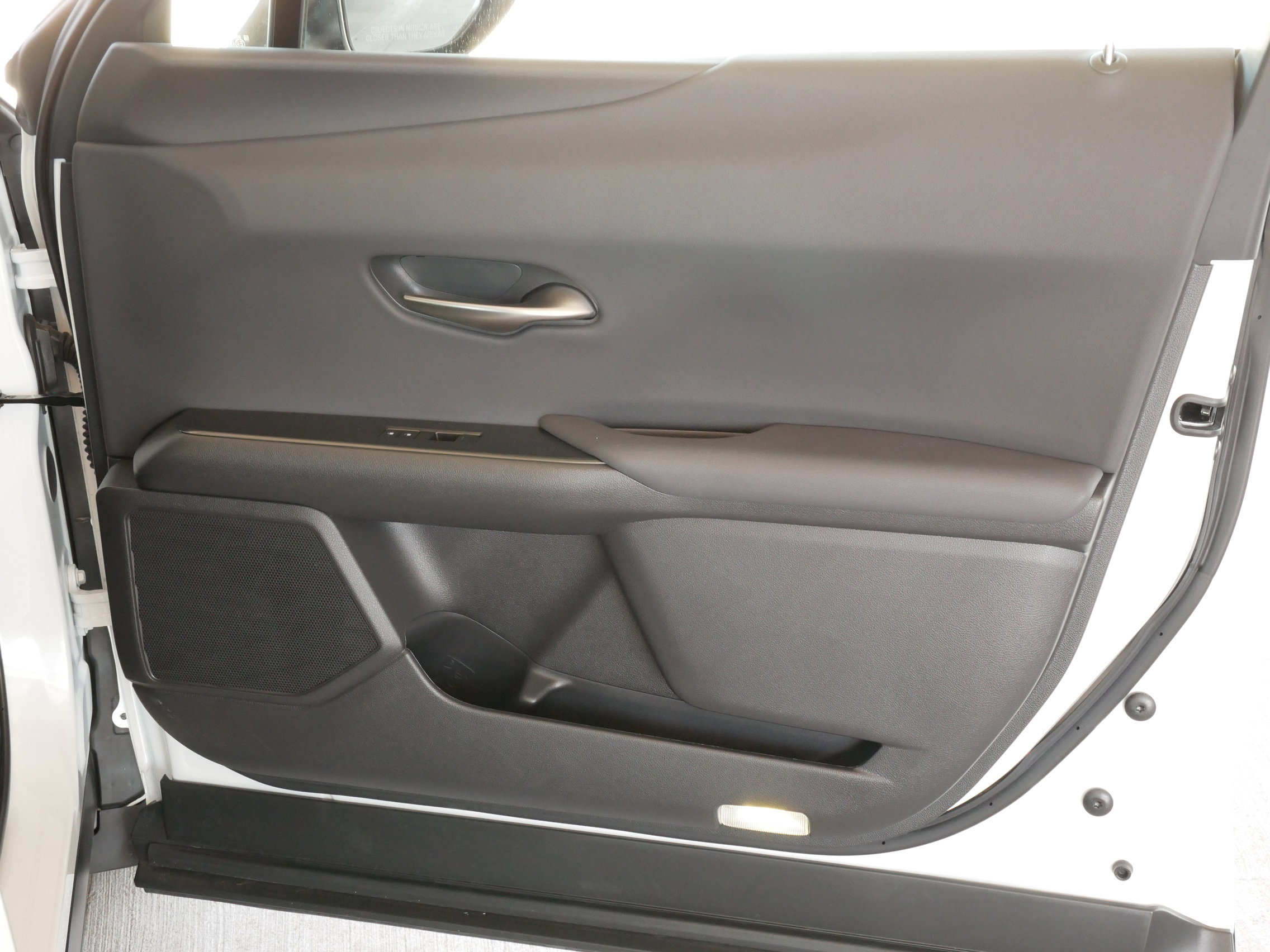 Certified 2025 Lexus UX 300h FWD image 12