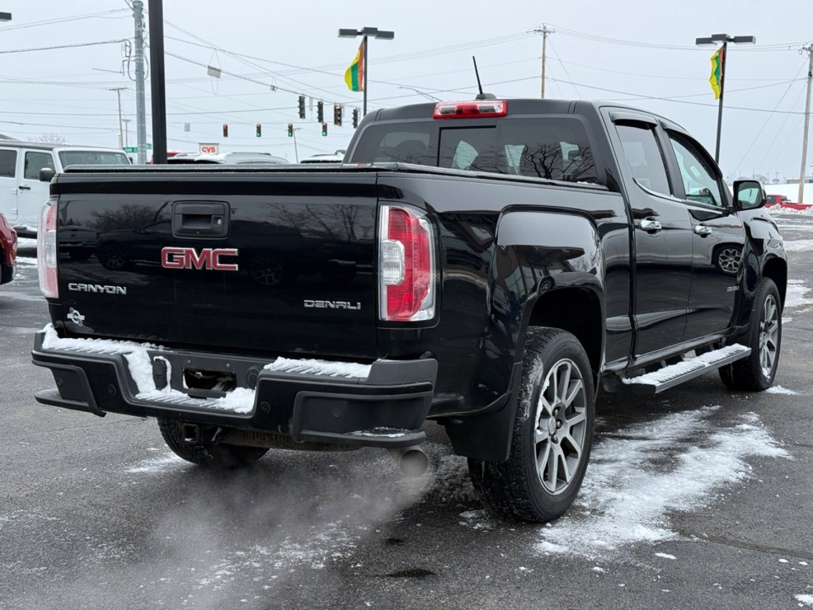 Used 2020 GMC Canyon Denali image 8