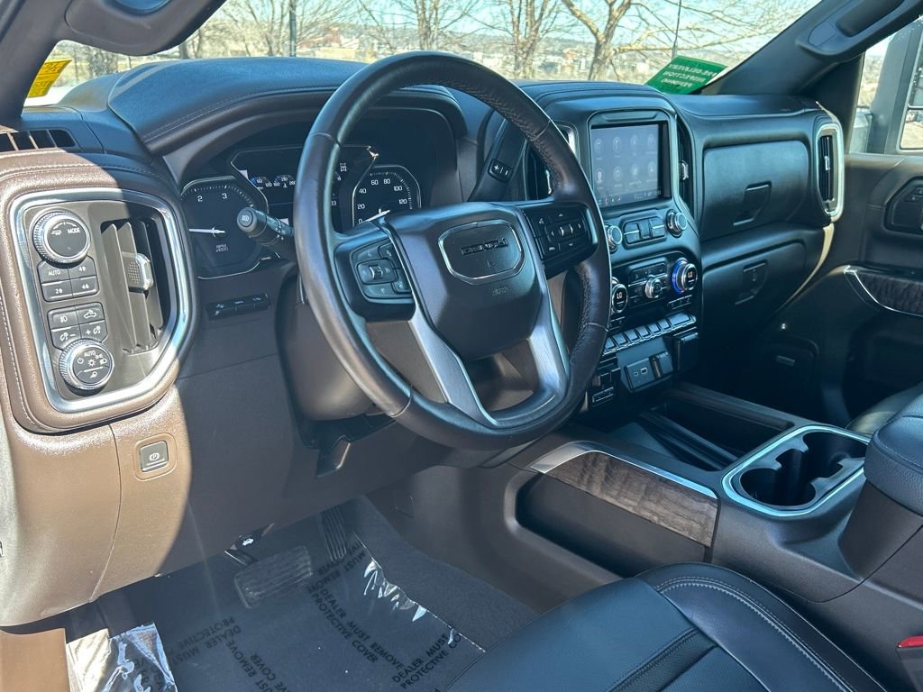 Used 2023 GMC Sierra 2500 Denali w/ Denali Ultimate Package image 7