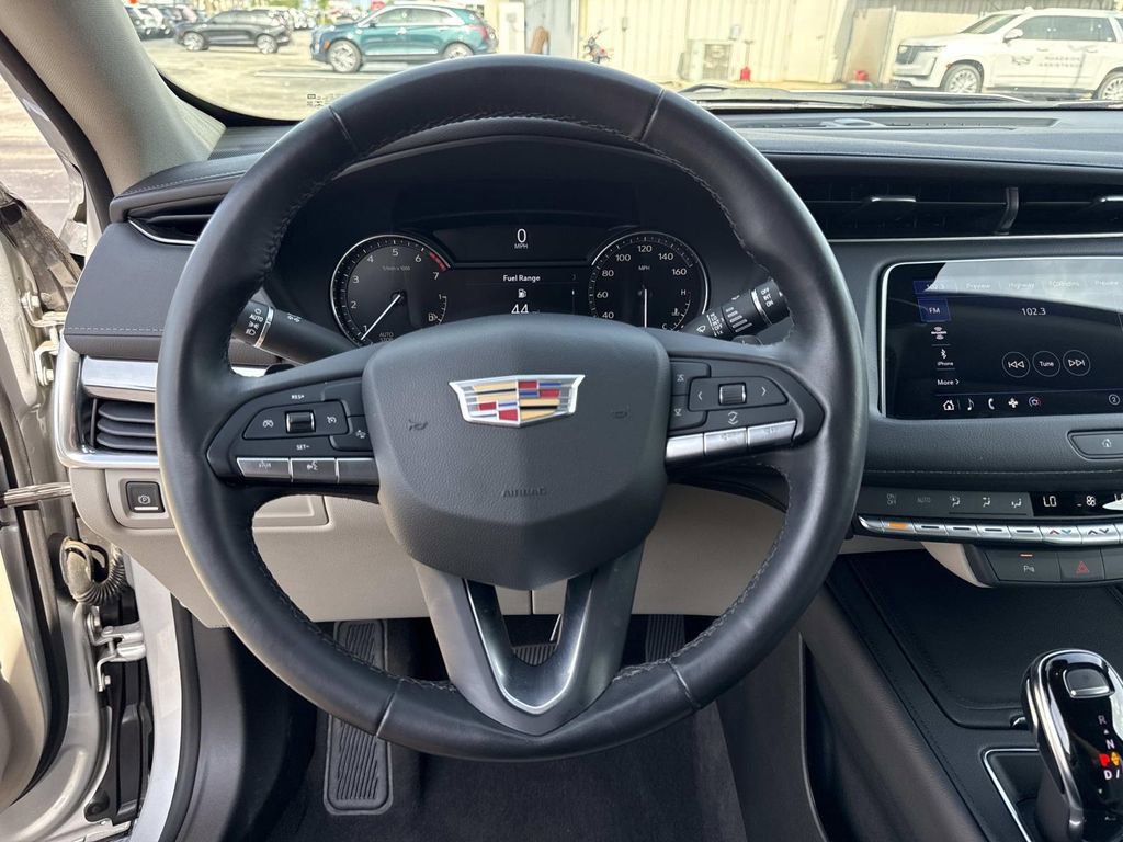 Used 2020 Cadillac XT4 Luxury image 27