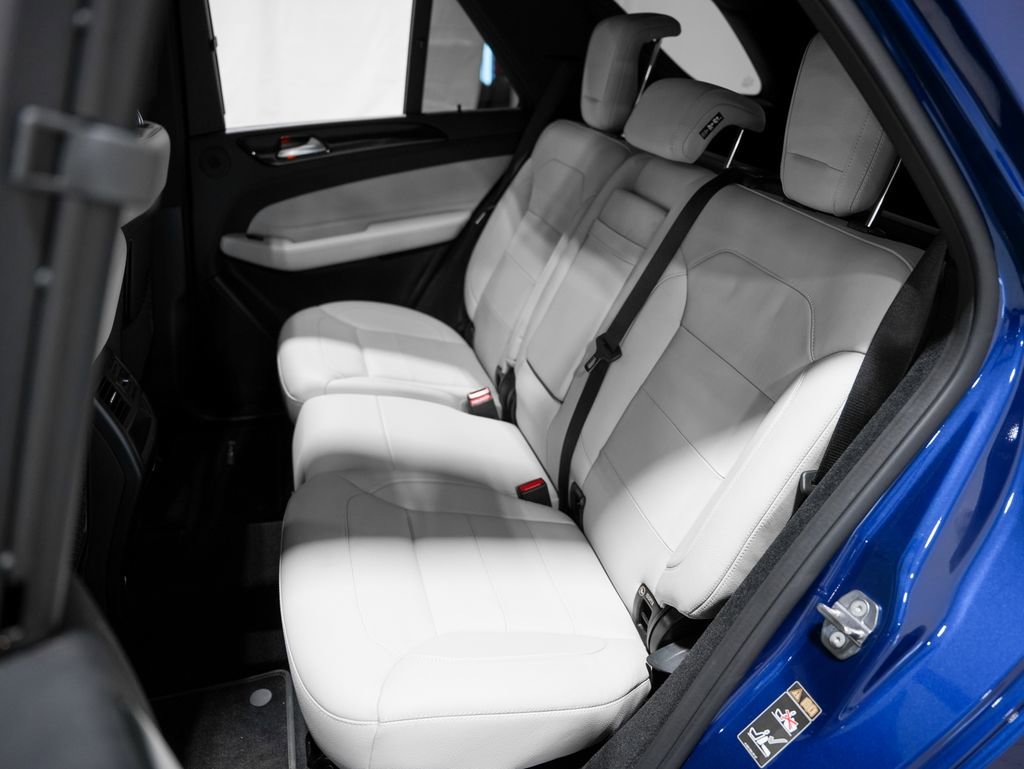 Used 2018 Mercedes-Benz GLE 43 AMG 4MATIC image 30