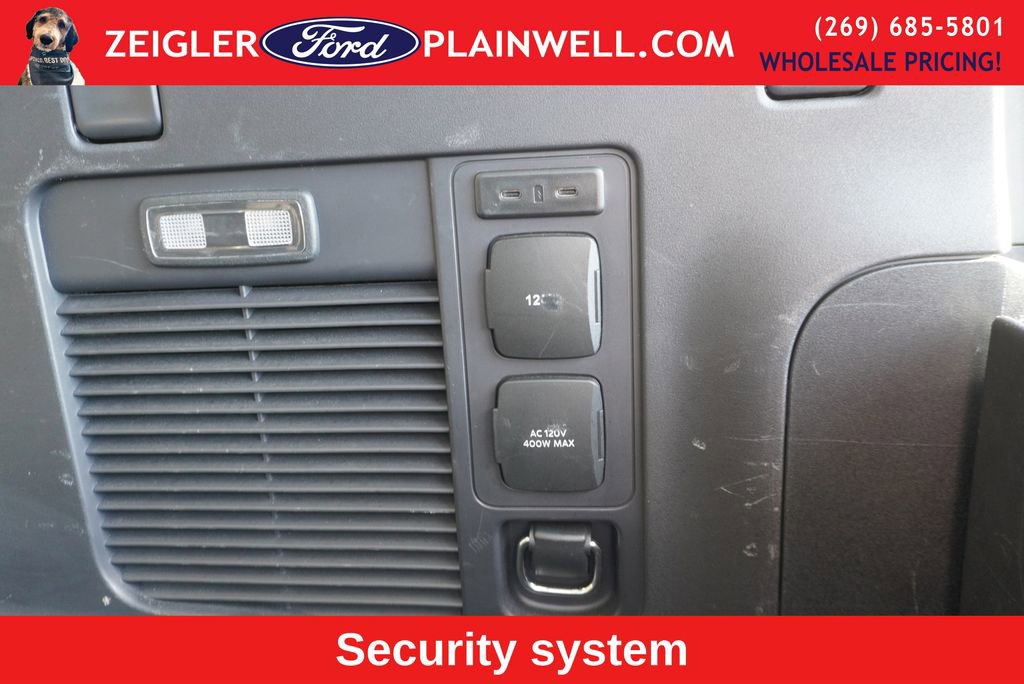 Used 2025 Ford Expedition Max Platinum image 13