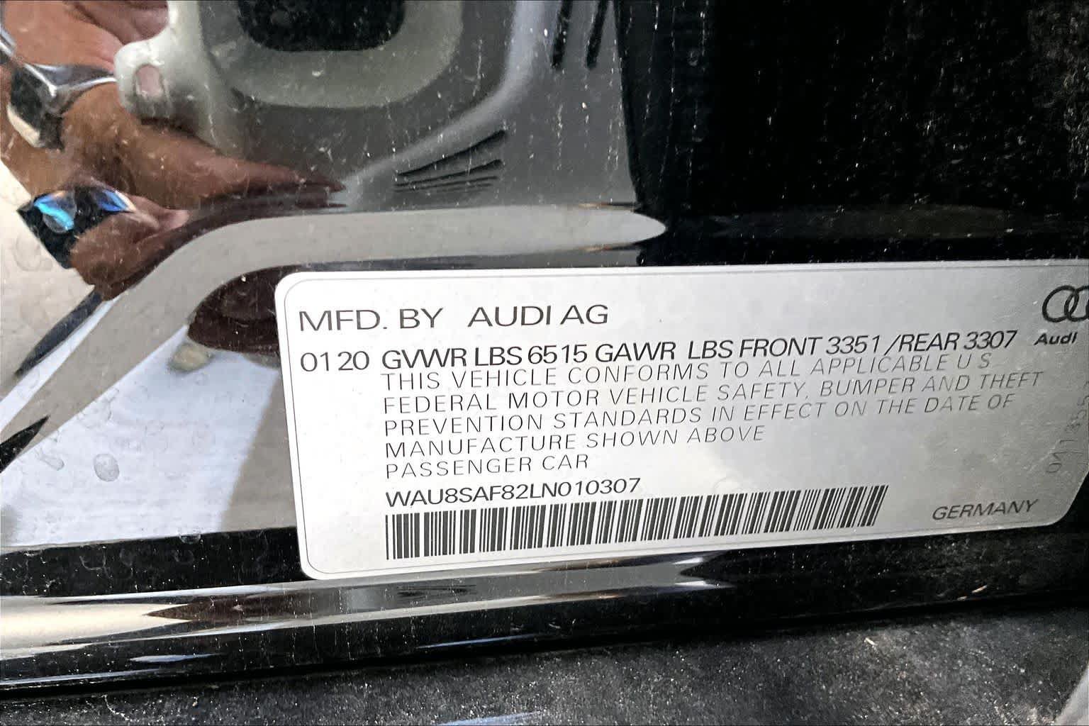 Used 2020 Audi S8 L AWD/4WD image 34