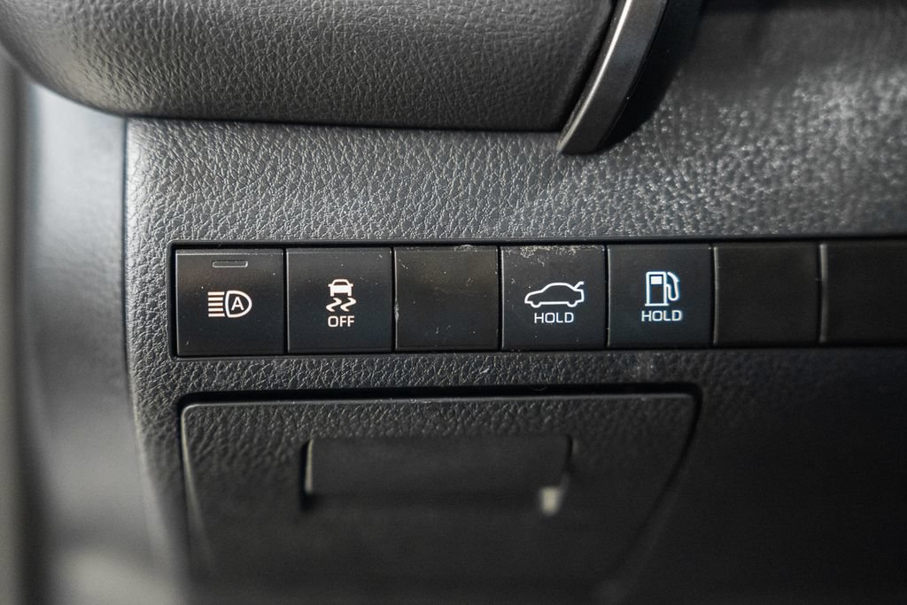 Used 2024 Toyota Camry SE FWD image 35