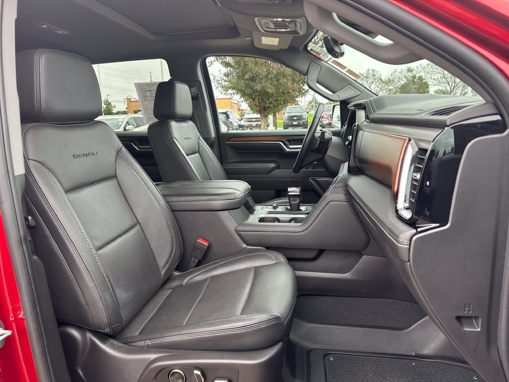 Certified 2024 GMC Sierra 1500 Denali w/ Denali Reserve Package AWD/4WD image 43