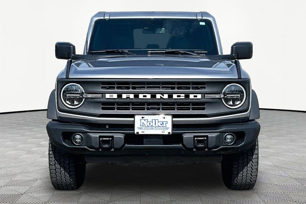 Used 2024 Ford Bronco Black Diamond AWD/4WD image 3