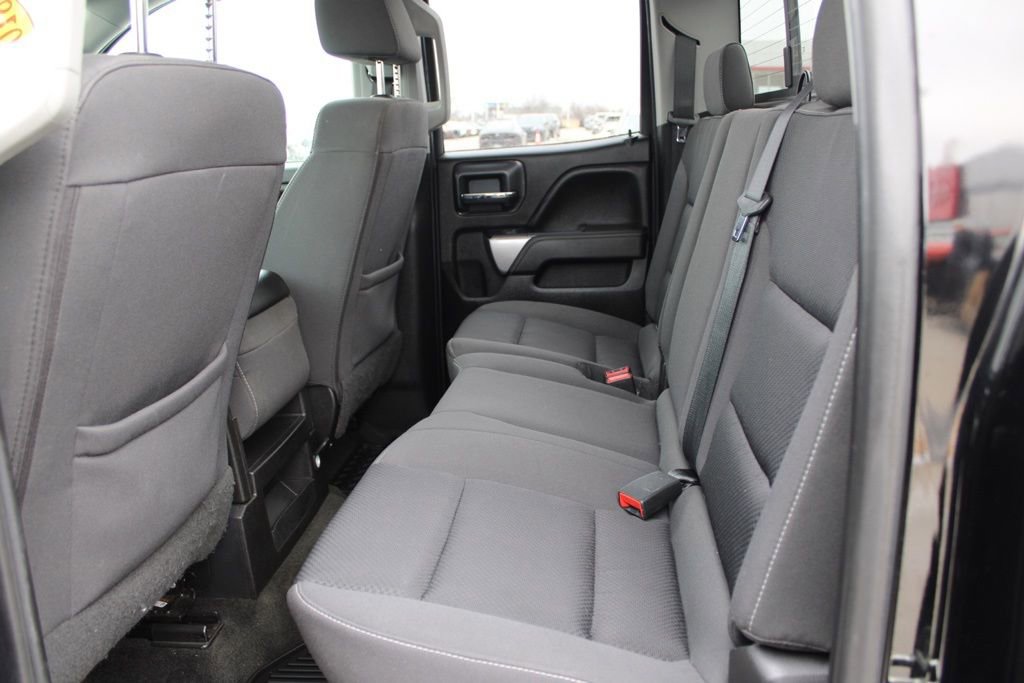 Used 2018 Chevrolet Silverado 1500 LT w/ All Star Edition image 23