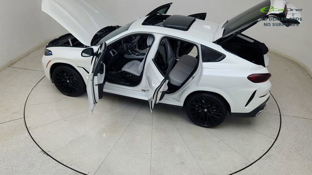Used 2026 BMW X6 xDrive40i AWD/4WD image 86