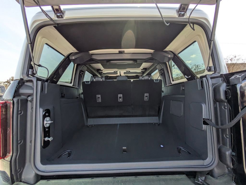 New 2026 Ford Bronco Heritage Edition image 12