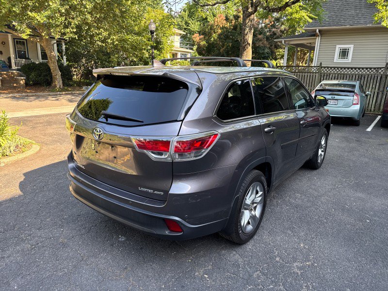 Used 2015 Toyota Highlander Limited AWD/4WD image 5