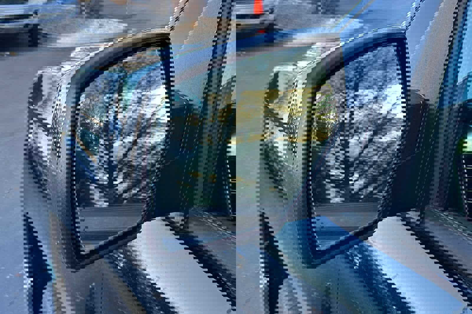 Used 2014 Chevrolet Silverado 1500 LTZ Z71 image 8