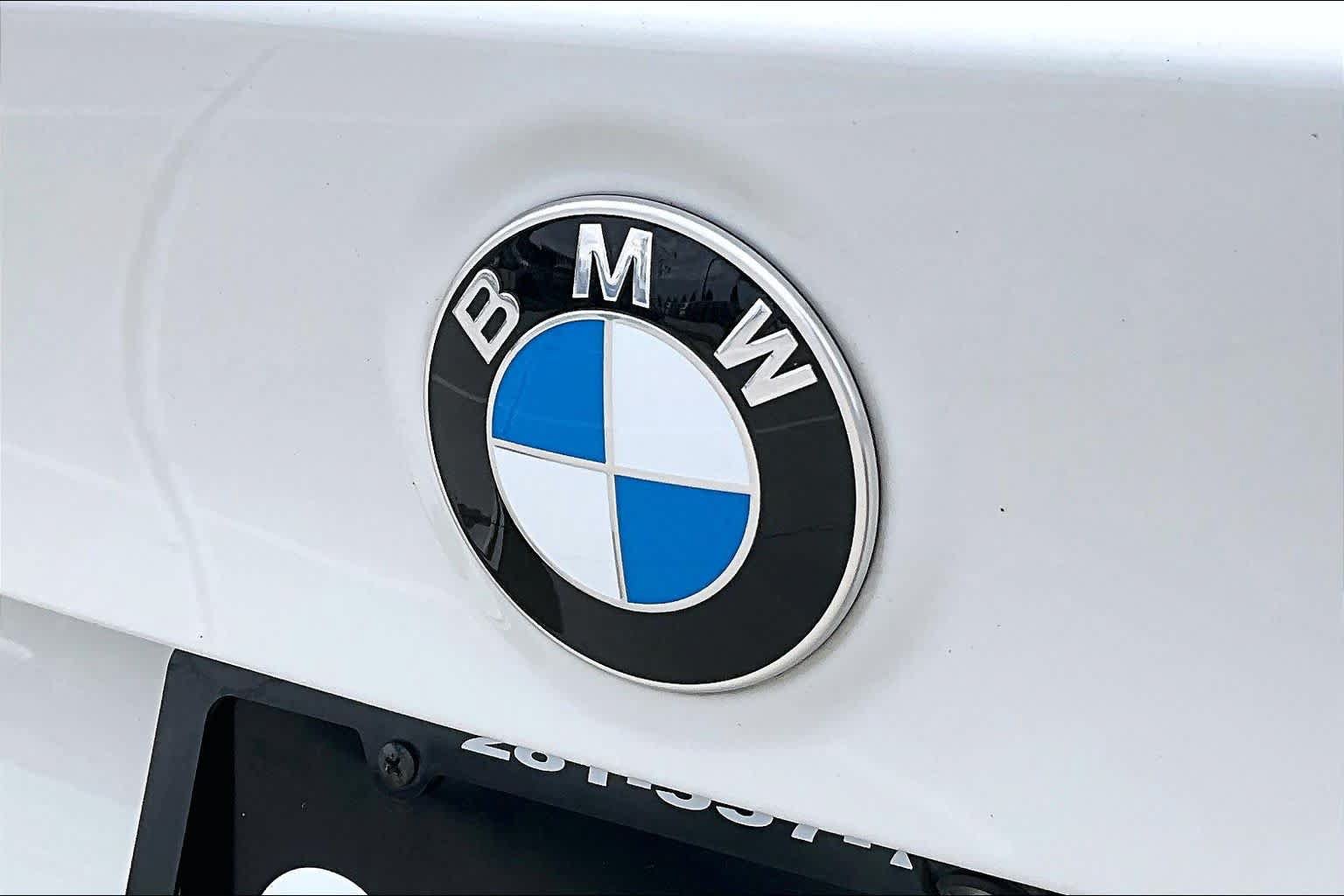 Used 2024 BMW X3 sDrive30i w/ M Sport Package RWD image 29