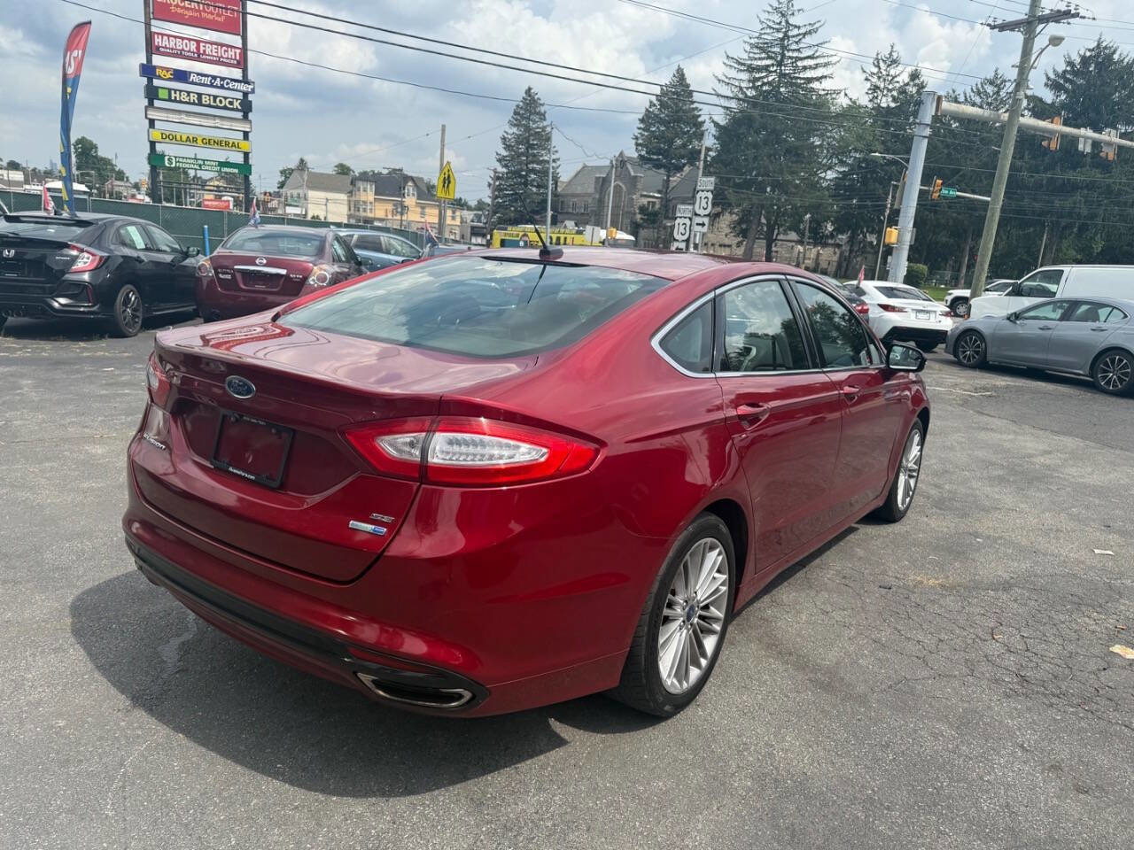 Used 2015 Ford Fusion SE w/ Equipment Group 202A AWD/4WD image 4