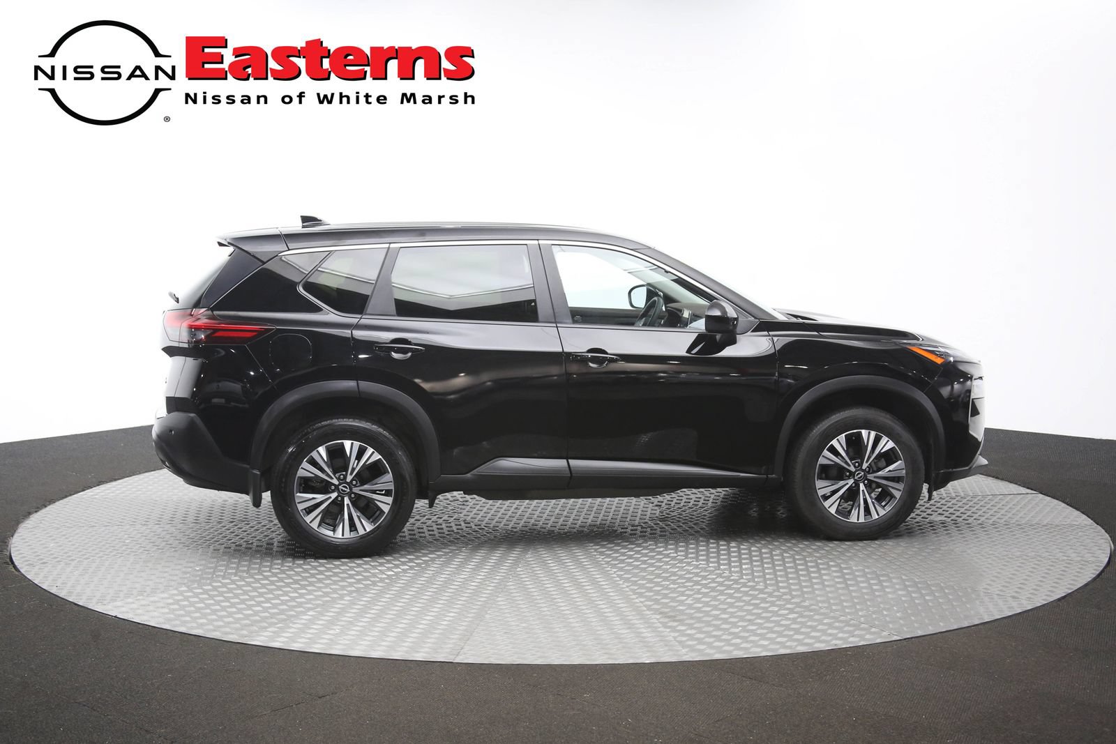 Used 2023 Nissan Rogue SV AWD/4WD image 44