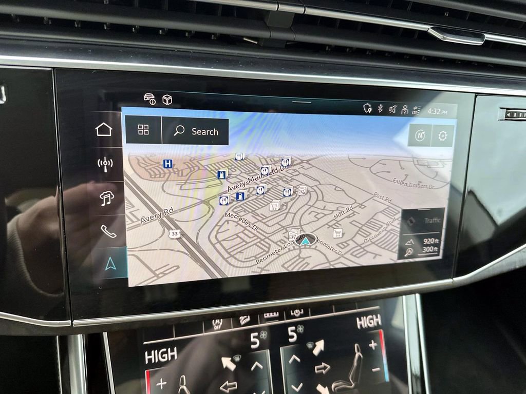 Certified 2025 Audi Q8 Premium Plus w/ Premium Plus Package image 20